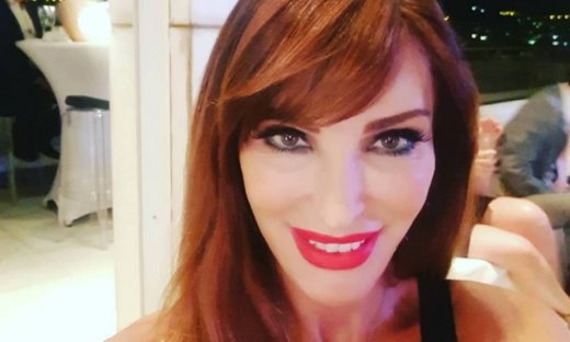 Βίκυ Χατζηβασιλείου: Το τρίτο βιβλίο, τα σεμινάρια κβαντομηχανικής και η εκπομπή ευ ζην!