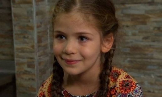 Elif: Ο Μελίχ βρίσκει τον Οκάν στο έδαφος να αιμορραγεί