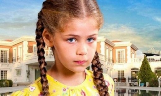 Elif: Ο Μελίχ πηγαίνει τη Μελέκ στον τάφο των γονιών τους