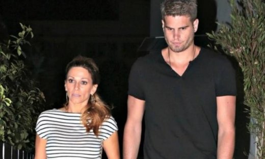 Ποια έχει στην αγκαλιά του ο Μπόγρης και δεν είναι η Κοκκίνου;