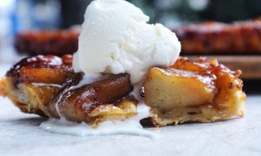 Ανάποδη τάρτα με μήλα