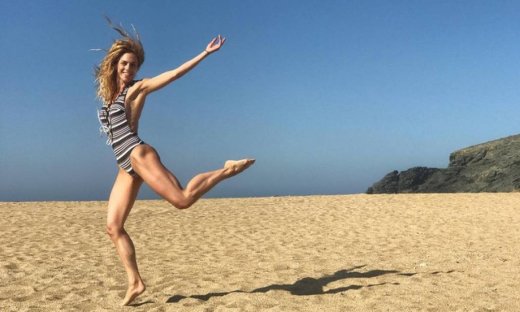 Ντορέττα Παπαδημητρίου: Ξεκίνησε τις βουτιές της