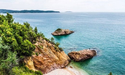 Θάσος: Ένα νησί γεμάτο πράσινο και ονειρεμένες παραλίες