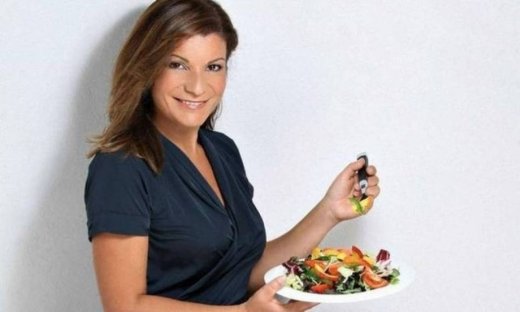 Αργυρώ Μπαρμπαρίγου: «Απεχθάνομαι τα πισώπλατα μαχαιρώματα»