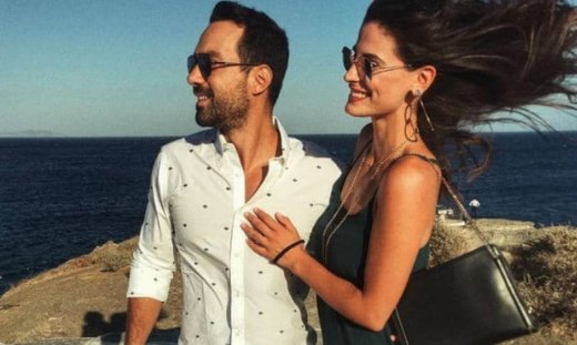 Γάμος Τανιμανίδη-Μπόμπα: Tα πρώτα πλάνα από την εκκλησία και το μέρος που θα γίνει η δεξίωση