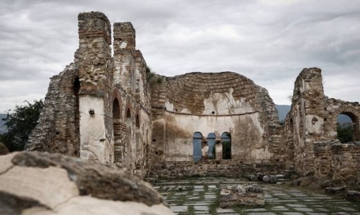 Ξενάγηση στο γραφικό νησάκι του Αγίου Αχιλλείου στην Μικρή Πρέσπα