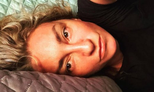 Ρούλα Ρέβη: Η οικογενειακή φωτογραφία της στο Instagram και το μήνυμα που πρέπει να διαβάσεις