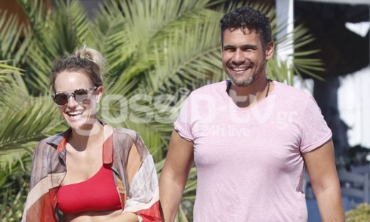 Δημήτρης Ουγγαρέζος - Ιλένια Ουίλιαμς: Οι διακοπές τους στη Μύκονο