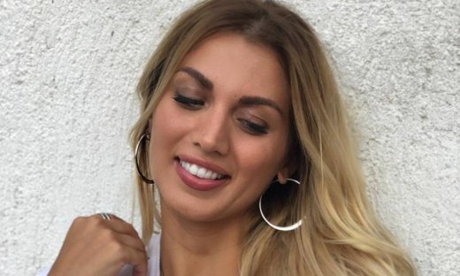 Σπυροπούλου: «Δεν βγήκα από το σπίτι μου μια εβδομάδα επειδή δεν είχα χρήματα»