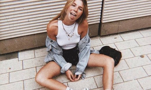 Brandy Melville: Ποιο είναι αυτό το economy brand που έχει ξετρελάνει τα κορίτσια;