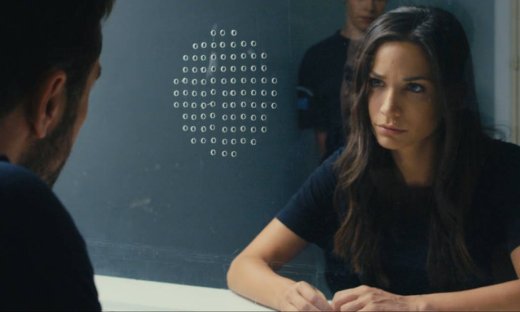 Το Τατουάζ: Ο Στέφανος πηγαίνει στη φυλακή να δει την Όλγα