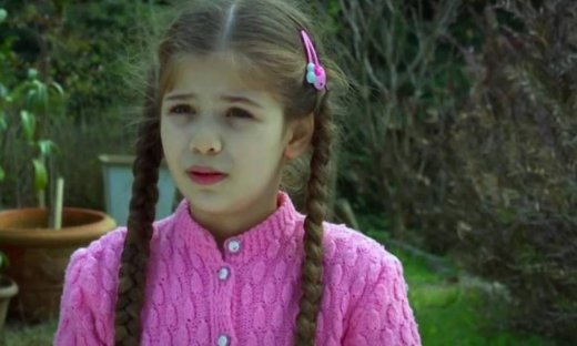 Elif: O Κενάν επισκέπτεται τη Μελέκ και της λέει πως θέλει να μιλήσουν για τελευταία φορά