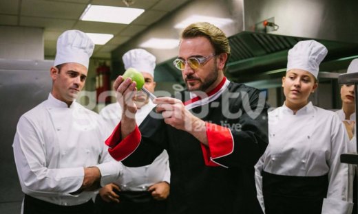 «Πέτα τη φριτέζα»: Δείτε τις πρώτες εικόνες από το επεισόδιο της πρεμιέρας