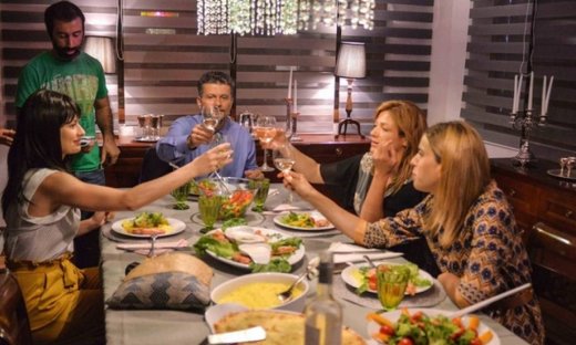 Γυναίκα χωρίς όνομα: Η Σοφία πιέζει τον Δημήτρη για σοβαρή σχέση