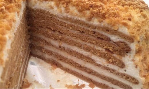 Τούρτα με μέλι και γιαούρτι