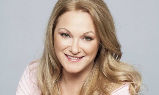 Ρένια Λουιζίδου «Δεν είμαστε το Game Οf Τhrones»