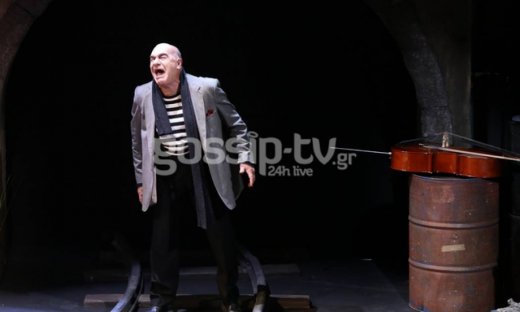 Γιάννης Μποσταντζόγλου: Έκανε πρεμιέρα έχοντας στο πλευρό του τις γυναίκες της ζωής του!