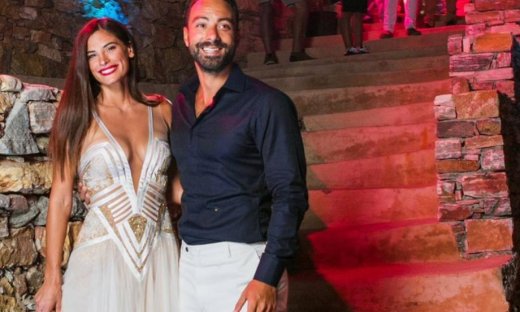 «Λιώσαμε»! Το σχόλιο του Σάκη Τανιμανίδη στη φωτογραφία της Χριστίνας Μπόμπα είναι όλα τα λεφτά