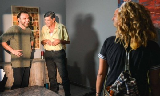 Πέτα τη φριτέζα: Ο Αντρέας για ακόμα μία φορά παραγκωνίζεται