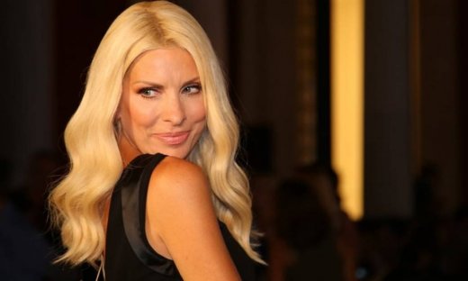 Βροχή τα μηνύματα επωνύμων με τις ευχές τους για τα γενέθλια της Ελένης Μενεγάκη!