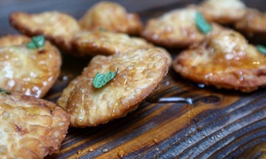 Καλτσούνια