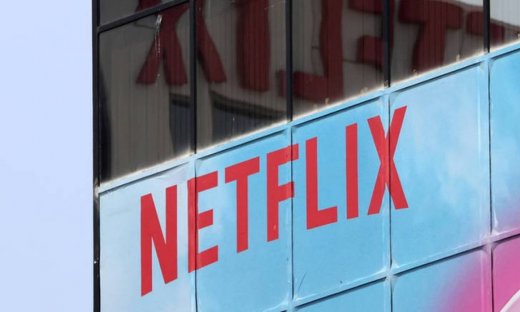 Η σειρά που εξόργισε την «Εκκλησία του Σατανά»-Μηνύσεις σε Netflix και Warner Bros