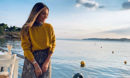 Η Αθηνά Οικονομάκου έντυσε με τον πιο στυλάτο τρόπο τον γιο της