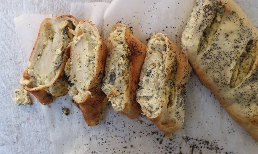 Στρόμπολι με στήθος κοτόπουλου & μανιτάρια