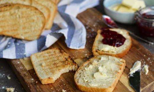 Σπιτικό ψωμί του τόστ