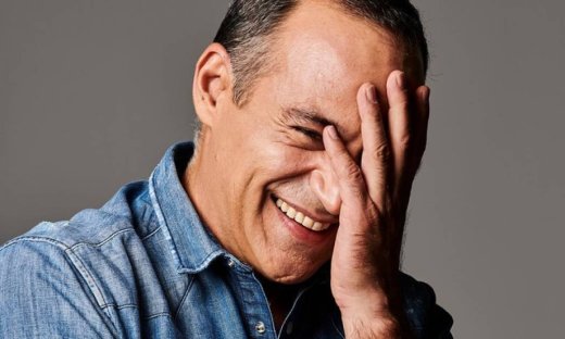 Ο Κρατερός Κατσούλης επιτέλους έφτιαξε σελίδα στο facebook και το ανακοίνωσε μέσω instagram