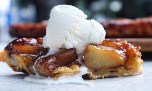 Ανάποδη τάρτα με μήλα