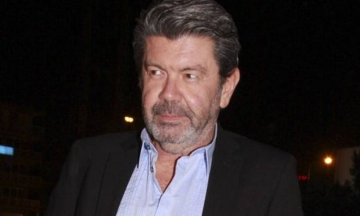 Γιάννης Λάτσιος: Στόλισε το Χριστουγεννιάτικο δέντρο με τον γιο του, Άγγελο