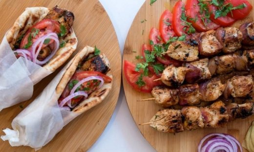 Ζουμερά σουβλάκια κοτόπουλου