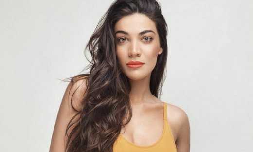 Κι όμως! Η Ήβη Αδάμου έγινε ξανθιά (Photo)