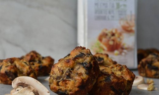 Easy Bake Τυροψωμάκια με αποξηραμένα σύκα & μανιτάρια