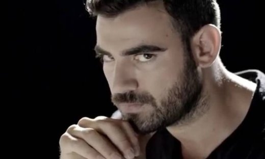 Το Τατουάζ: Τροχαίο για τον Ορφέα- Ο Σωκράτης είναι το παιδί του;