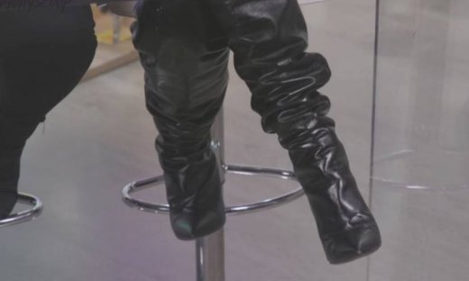 Οι slouchy δερμάτινες μπότες το απόλυτο trend του φετινού χειμώνα