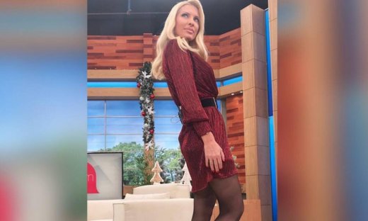 Ελένη: Δείτε την να ετοιμάζεται στο καμαρίνι της, λίγο πριν βγει στην εκπομπή της