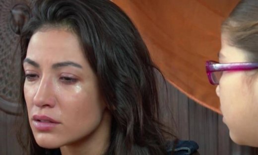 Elif: Η Αρζού παίρνει εξιτήριο και ο γιατρός της συστήνει να δει έναν ψυχολόγο