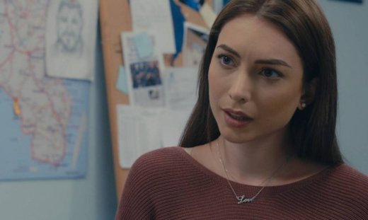 Το τατουάζ: Η Ελένη περνά μερόνυχτα στο νοσοκομείο