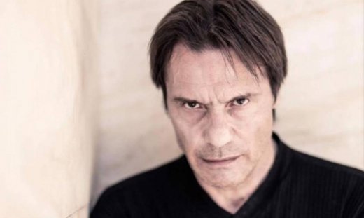 Ο Στράτος Τζώρτζογλου αποκαλύπτει συγκλονιστικά στοιχεία για τη σειρά «Γυναίκα χωρίς όνομα»