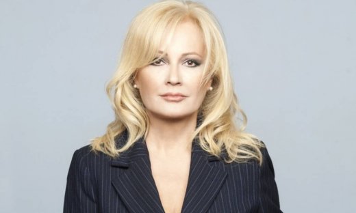 Θύμα του «Ραφαήλ» η Αγγελική Νικολούλη!