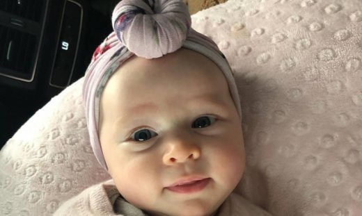 Αυτό το πανέμορφο μωράκι είναι κόρη πασίγνωστου μοντέλου!