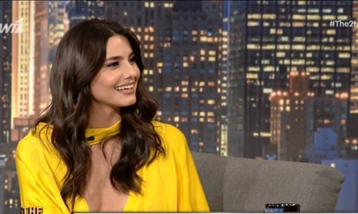 Παπαγεωργίου: Τελικά είναι ή δεν είναι παντρεμένη; Η διπλωματική της απάντηση