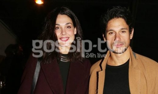 Πάνος Βλάχος-Ιωάννα Τριανταφυλλίδου: Το ζευγάρι απόλαυσε θεατρική παράσταση