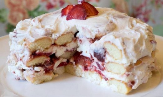 Τιραμισού με φράουλες