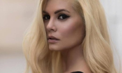 Μαρία Κορινθίου: Η κρίση των… 40!