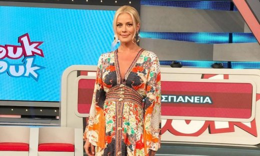 Ζέτα Μακρυπούλια: Η πραγματική της εικόνα χωρίς ίχνος μακιγιάζ!