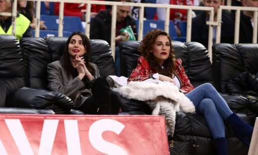 Ηλιάνα Παπαγεωργίου - Γιάννα Τερζή: Βρέθηκαν το ΟΑΚΑ και έφεραν γούρι στην ΑΕΚ (vid&pics)