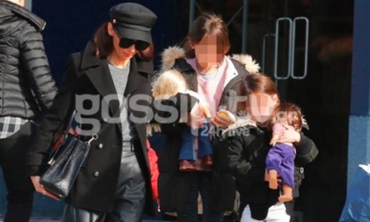 Μπέτυ Μαγγίρα: Στυλάτη με τις κόρες της για ψώνια στη Γλυφάδα!